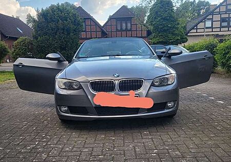 BMW 325i 325 Cabrio Aut.