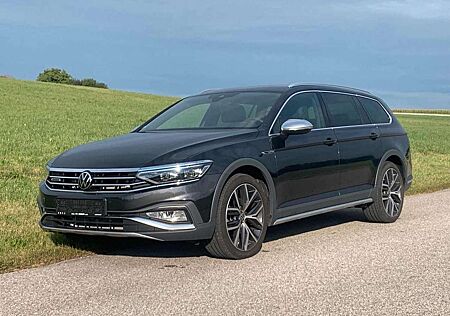 VW Passat Variant Volkswagen 2.0 TDI SCR DSG 4Motion Business Alltrack
