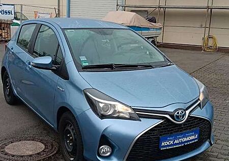 Toyota Yaris Lounge Hybrid