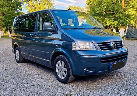 VW T5 Multivan Volkswagen cruiss 2.5 TDI 174 cp Mo