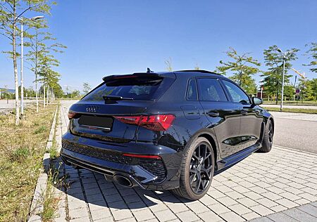 Audi RS3 Sportback, Garantieverlängerung, fast voll, WR