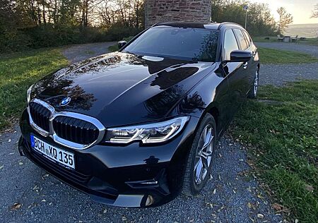 BMW 318d 318 Touring 8 Gang Aut. G21 AHK