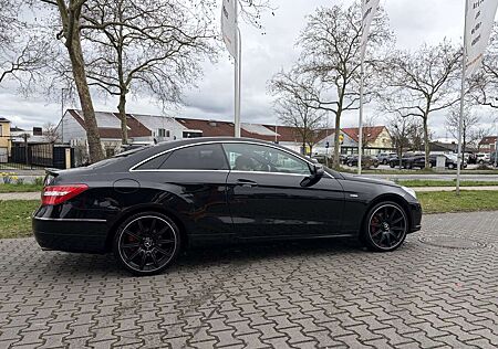 Mercedes-Benz E 300 CGI BlueEfficiency (207.355)