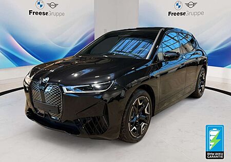 BMW iX xDrive40 Sportpaket Head-Up HK HiFi DAB LED