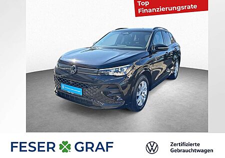 VW Tiguan Volkswagen R-Line 1.5 eTSI 7-DSG BlackStyle AHK
