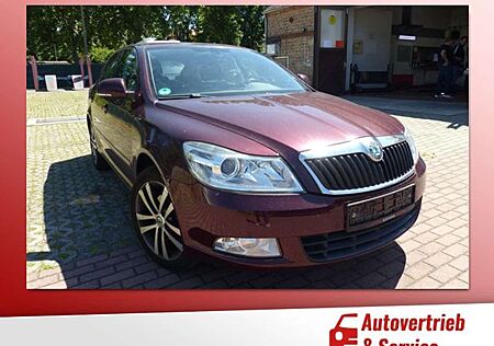 Skoda Octavia 1.8 Klimaaut., Sitzh.,Tempom. Touch-Navi