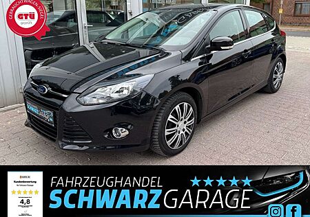 Ford Focus Lim. Titanium*TEMPOMAT*SHZ*