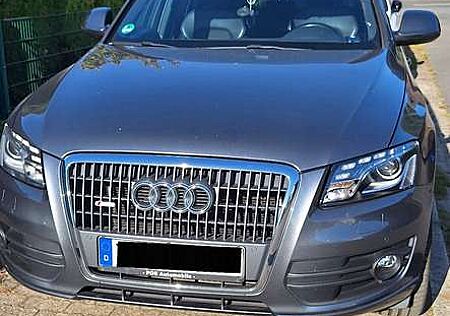 Audi Q5 2.0 tdi quattro 143cv E5