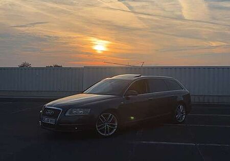 Audi A6 Avant 2.4