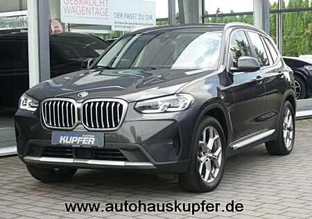 BMW X3 xDrive20i Sportsitz*AHK°PANO*ACC*Leder*Ad.LED