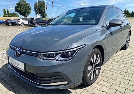 VW Golf Volkswagen VIII2,0 Tdi Move DSG ACC PANORAMA AHK PDC