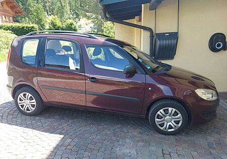Skoda Roomster 1.4 MPI Active PLUS EDITION