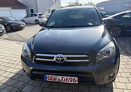 Toyota RAV 4 Executive TÜV NEU