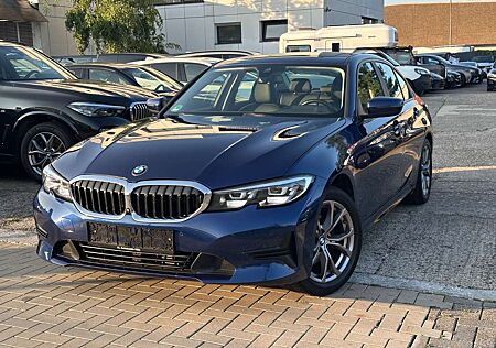 BMW 320 I Advantage/360°/Leder/Navi/LED/Autom/