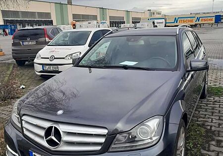 Mercedes-Benz C 200 T CDI DPF (BlueEFFICIENCY) Avantgarde