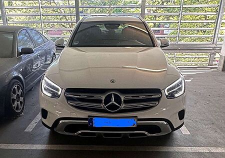 Mercedes-Benz GLC 220 d 4Matic 9G-TRONIC
