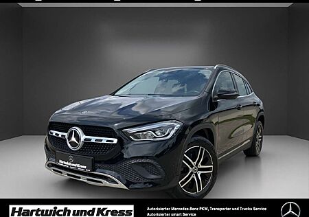 Mercedes-Benz GLA 200 Progressive+AHK+Kamera+LED+CarPlay+ Klima