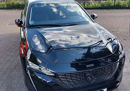Peugeot 308 PureTech 130 EAT8 Active Pack