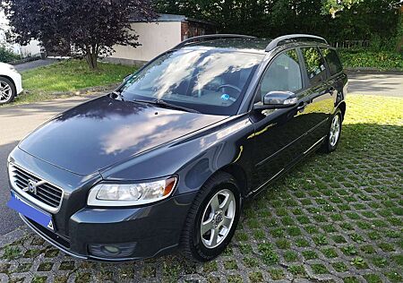 Volvo V50 1.6 D + Klima + Navi