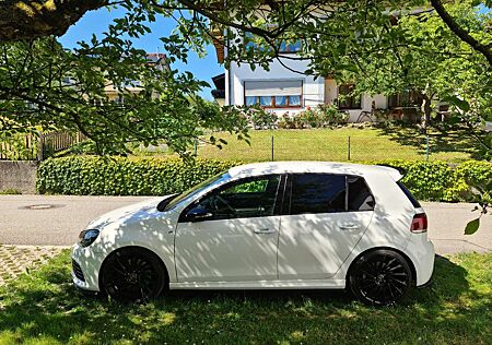 VW Golf R Volkswagen Bremsen/Zahnriemen neuwert (sehr gepflegt)
