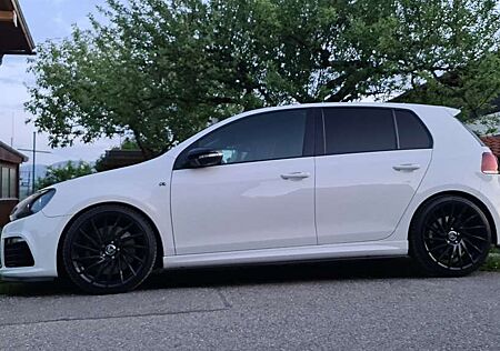VW Golf R Volkswagen (Zahnriehmen/Bremsen/neuwertig
