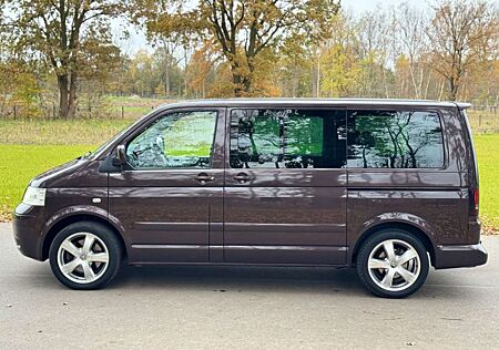 VW T5 Multivan Volkswagen Multivan 2.5 TDI Highline 4Motion