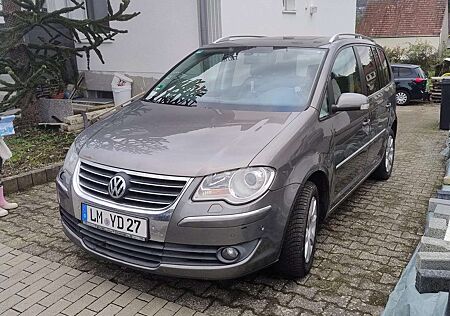 VW Touran Volkswagen Diesel 2.0 TDI DPF DSG Highline