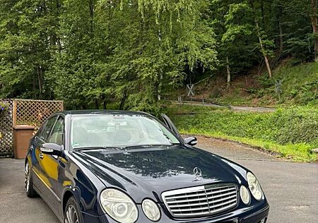 Mercedes-Benz E 240 (211.061)