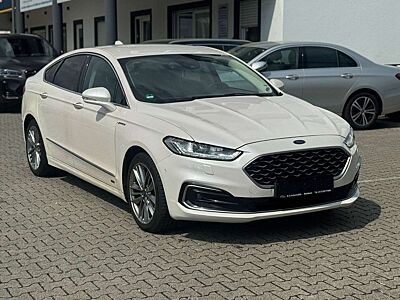 Ford Mondeo Lim. Vignale AWD*4x4*Standheizung*Massage
