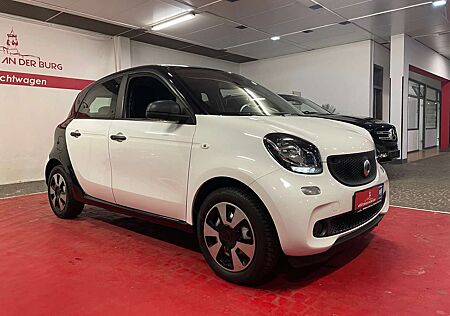 Smart ForFour * BT + USB + FM + 4 Sitze *