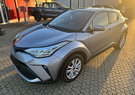 Toyota C-HR 2.0-l-VVTi Hybrid Team D. Navi Lenkr.Hg.