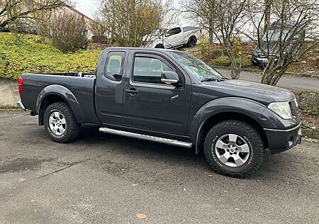 Nissan Navara KC 3,5T / "Wohnkabinenfertig"