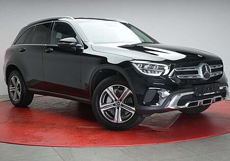 Mercedes-Benz GLC 300 d 4Matic 9G-Tronic Navi/Temp/Kamera/Carp