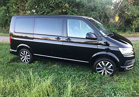 VW T6 Multivan Volkswagen Multivan DSG Kurz 4MOTION Edition