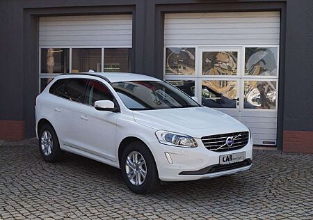 Volvo XC 60 XC60 Momentum 2WD*1Hand/scheckheft/Ahk*