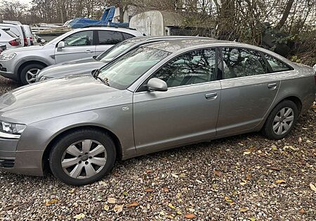 Audi A6 2.7 TDI LIMOUSINE KLIMA NAVI LEDER ALU TÜV