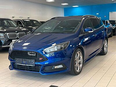 Ford Focus TurnierST/Navi/RecaroStz/Sportpaket