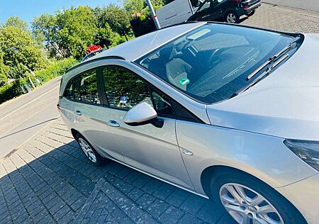 Opel Astra 1.6 D Start/Stop Ultimate 3 Hand