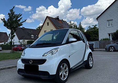 Smart ForTwo Micro Hybrid Drive 45kW *Leder *SHZ *Klima