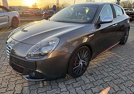 Alfa Romeo Giulietta 2.0 JTDM 16V TCT Turismo