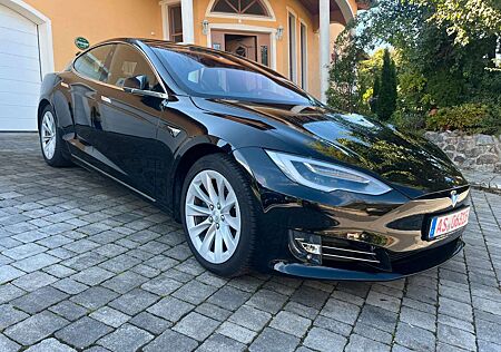 Tesla Model S 100 Dual Traumzustand, Enhanced AP aktiv