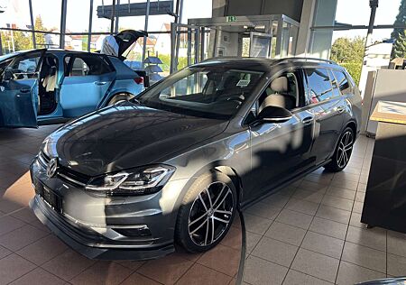 VW Golf Variant Volkswagen Variant Comfortline | ACC | Navi Discover Media |