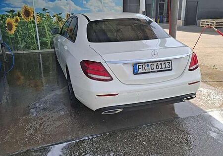 Mercedes-Benz E 200 T 9G-TRONIC Avantgarde