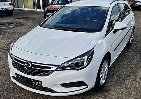 Opel Astra ST 1,6CDTI KLIMA AHK SPORTSITZ PDC ALLWETTER 1.HD