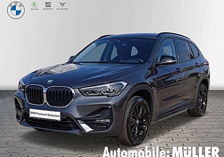 BMW X1 18 d Sport Line Park-Assistent Allrad AHK-abnehmba