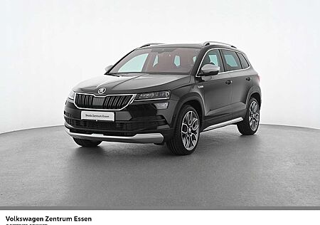 Skoda Karoq Scout 4x4 TDI DSG Stdhzg Pano AHK 19 R-Kamera