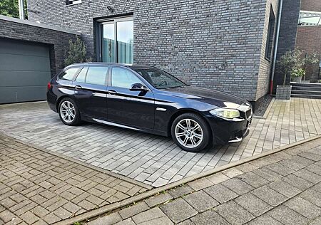 BMW 530d 530 xDrive M Sport Pano Head-up-Display