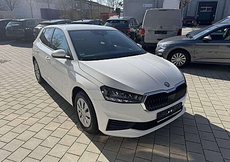 Skoda Fabia 1.0 MPI *TOP-Ausstattung* ACTIVE