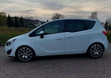 Opel Meriva 1.7 CDTI 131 PS gepfl. Zustand TÜV neu