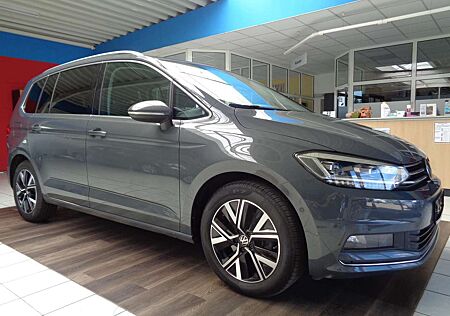 VW Touran Volkswagen 2.0 TDI DSG Highline.NAV.LED.el.AHK.ACC